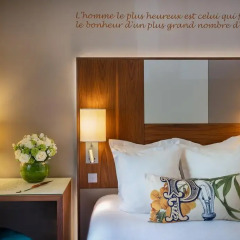 Отель Le Tourville Eiffel 4* Стандартный номер с двуспальной кроватью фото 2