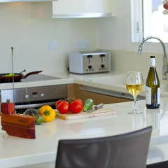 Отель Kerri W Seafront Villa в номере фото 2