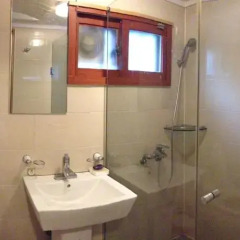 Отель Pinetree Guesthouse Сеул ванная