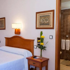 Hotel Castilla 3* Стандартный номер фото 12