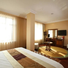 Гостиница Crowne Plaza Minsk 5* Стандартный номер двуспальная кровать фото 7