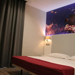 Отель Hostal Boqueria Стандартный номер с двуспальной кроватью фото 16