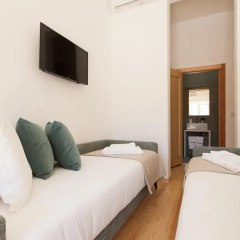 Отель Feels Like Home Rossio Prime Suites 4* Стандартный номер с 2 отдельными кроватями фото 5