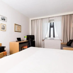 Отель Novotel Vilnius Centre 4* Стандартный номер с различными типами кроватей фото 6