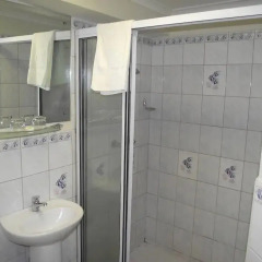 Отель Hans Travel Inn 3* Стандартный номер с различными типами кроватей фото 4