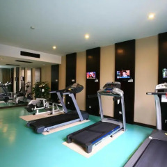 Jinjiang Nanjing Hotel фитнесс-зал