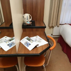 Отель Elysee Hotel Великобритания, Лондон - отзывы, цены и фото номеров - забронировать отель Elysee Hotel онлайн удобства в номере фото 2