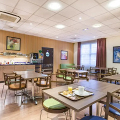 Отель Canal Suites (Ex. Suite-Home) Франция, Пантин - отзывы, цены и фото номеров - забронировать отель Canal Suites (Ex. Suite-Home) онлайн питание фото 3