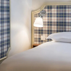 Отель Hôtel Boris V. by Happyculture 4* Стандартный номер с различными типами кроватей фото 5
