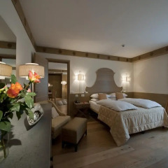 Grand Hotel Savoia 5* Улучшенный номер с различными типами кроватей