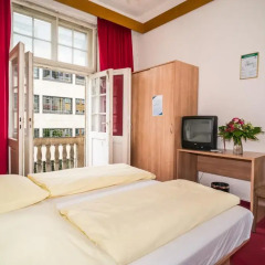 Smart Stay Hotel Station комната для гостей фото 2
