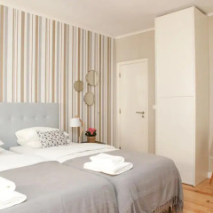 Отель Flores Guest House 4* Улучшенный номер с различными типами кроватей фото 2