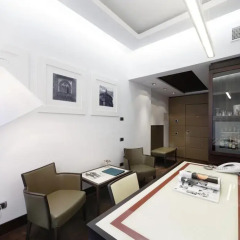 Отель UNAHOTELS Cusani Milano 4* Люкс с различными типами кроватей фото 5
