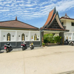 Отель Tropical Palm Resort And Spa парковка