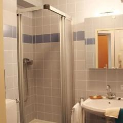 Отель CheckVienna - Apartmenthaus Hietzing Апартаменты с различными типами кроватей фото 33