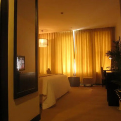 Sai Gon Ban Me Hotel 3* Улучшенный номер с различными типами кроватей