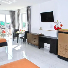Отель Le Versace Residence комната для гостей фото 5