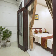 Отель Homestay Golden Bee 2* Номер Делюкс с различными типами кроватей фото 8
