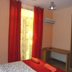 Отель Village Rooms Multicolor Испания, Мадрид - отзывы, цены и фото номеров - забронировать отель Village Rooms Multicolor онлайн комната для гостей фото 4