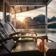 Отель Emeraude Classic Cruises 4* Улучшенный номер с различными типами кроватей фото 14