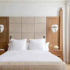 Four Seasons Hotel London at Ten Trinity Square 5* Номер Делюкс с различными типами кроватей фото 3