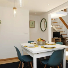 Отель Flores Guest House 4* Люкс с различными типами кроватей фото 10