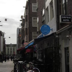 Amsterdam Hostel Uptown городской автобус