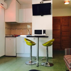 Апартаменты Coconut Apartments - Adults Only в номере