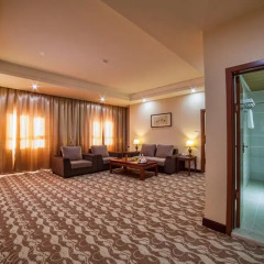 Hotel Shanghai City Люкс с различными типами кроватей фото 7