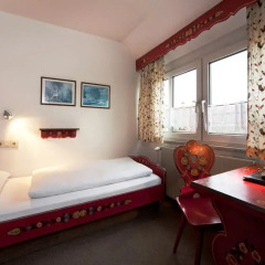 Отель Hahn Hotel Германия, Мюнхен - 3 отзыва об отеле, цены и фото номеров - забронировать отель Hahn Hotel онлайн детские мероприятия