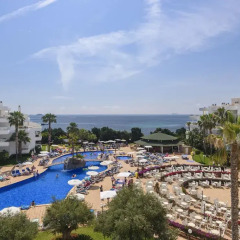 Отель Aparthotel Tropic Garden Испания, Санта-Эулалия-дель-Рио - отзывы, цены и фото номеров - забронировать отель Aparthotel Tropic Garden онлайн балкон