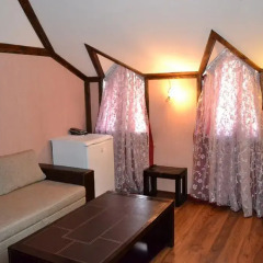 Gnezdo Gluharya Hotel Люкс с различными типами кроватей фото 7