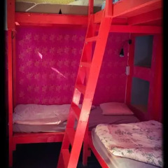 Baroque Hostel Кровать в женском общем номере фото 3
