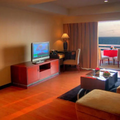 Отель D Varee Jomtien Beach 4* Представительский люкс с различными типами кроватей фото 14