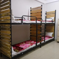 Panda's House Hostel Кровать в общем номере фото 2
