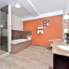 Отель Sleep Inn & Suites And Conference Center ванная