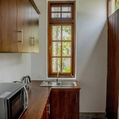 Отель The Garden Bungalow в номере
