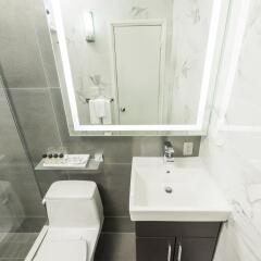 Отель The Moderne 4* Номер Делюкс с двуспальной кроватью фото 2