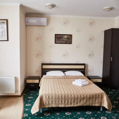 Гостиница Rest-Exclusive Guest House комната для гостей фото 5