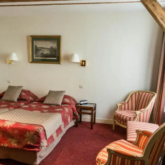 Отель Hôtel Exelmans 2* Улучшенный номер с различными типами кроватей фото 7