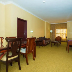 Отель Hawthorn Suites By Wyndham Abuja 4* Люкс с различными типами кроватей фото 3