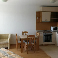 Отель Yassen VIP Apartaments Апартаменты с различными типами кроватей фото 21