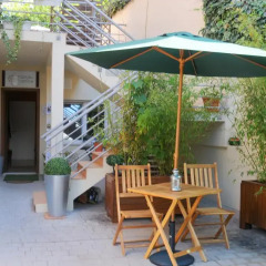 Отель Villa Prana Guest House