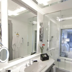 Отель Wyndham Grand Istanbul Kalamis Marina 5* Представительский номер с различными типами кроватей фото 5