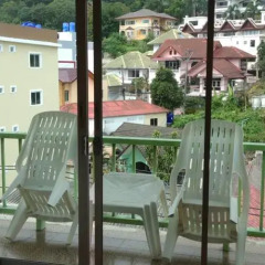 Отель Good Friend Guest House Phuket балкон