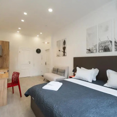 Гостиница Partner Guest House Khreschatyk 3* Студия разные типы кроватей фото 34