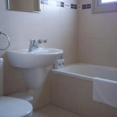Отель Malama Seaview Villa 2 ванная