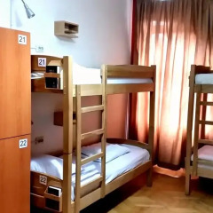 Envoy Hostel Кровать в общем номере с двухъярусной кроватью фото 11