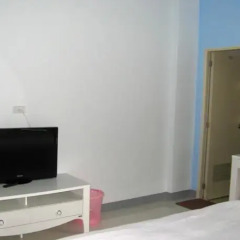 Отель Suntary Place комната для гостей