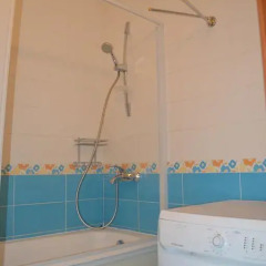 Hostel Univer Кровать в женском общем номере с двухъярусной кроватью фото 6